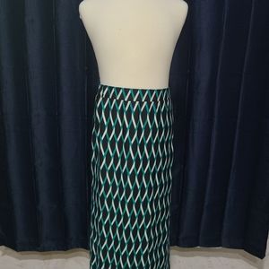 Ladies Cato long skirt sz large